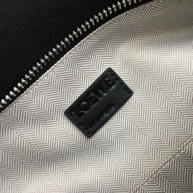Loewe original calfskin medium puzzle bag A510P49 black