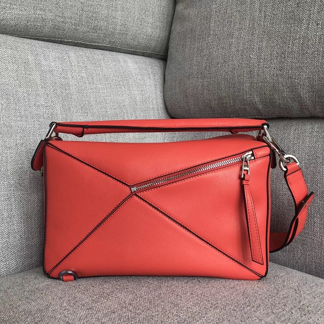 Loewe original calfskin medium puzzle bag A510P49 red