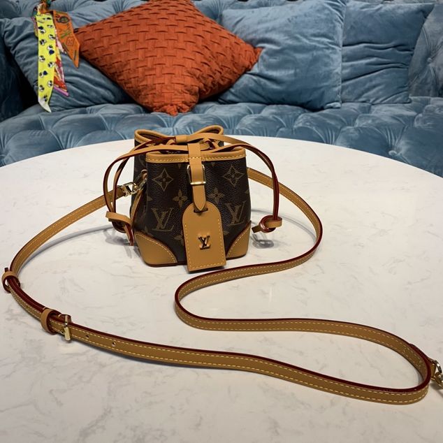 2021 louis vuitton original monogram mini bucket bag M57099 