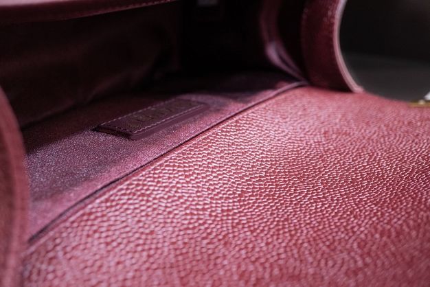 CC original customized grained calfskin boy handbag A67086 bordeaux