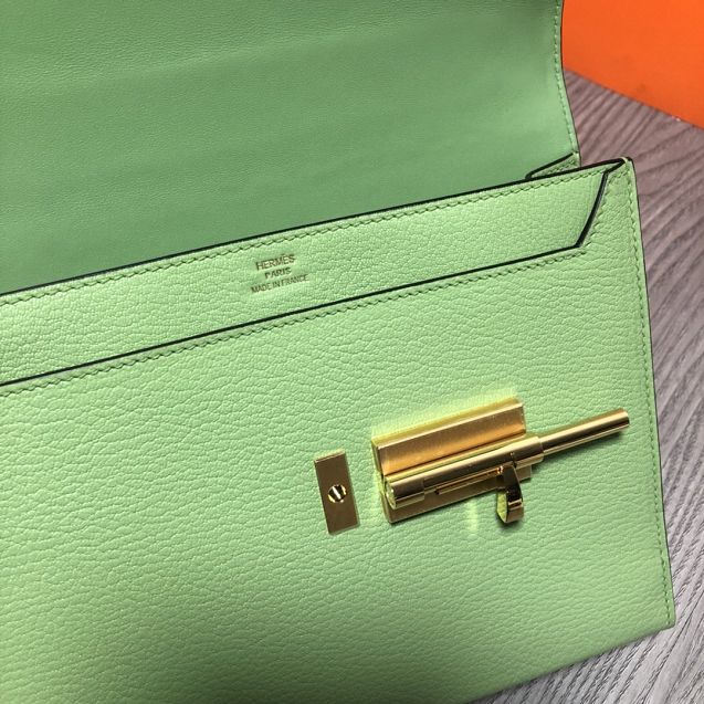 Hermes original epsom leather verrou chaine bag V23  vert criquet