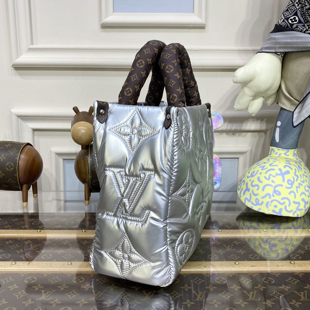 Louis vuitton original econyl onthego mm M21069 silver