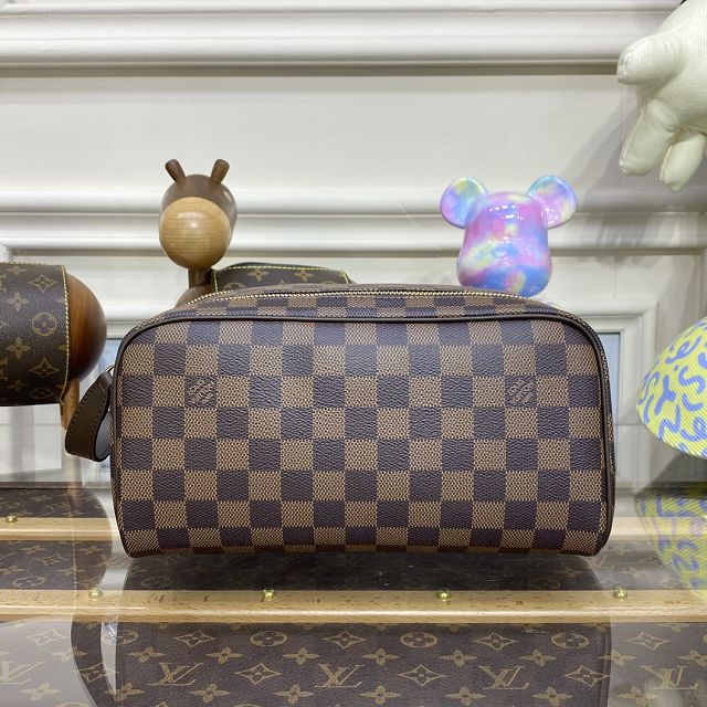 Louis vuitton original damier ebene dopp kit toiletry pouch N40127 