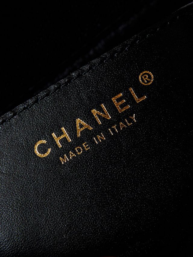 2024 CC original grained calfskin small flap bag AS5165 black