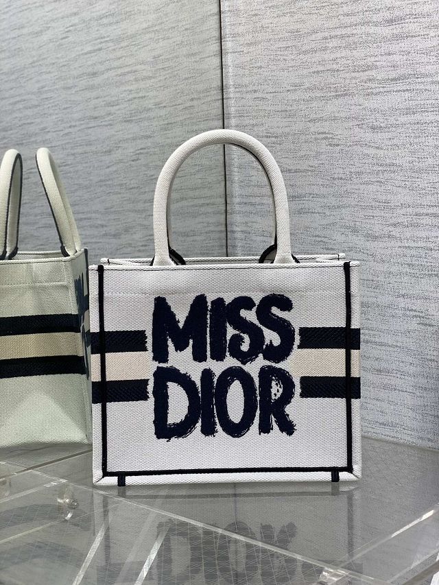 Dior original cotton small book tote bag M1265 white