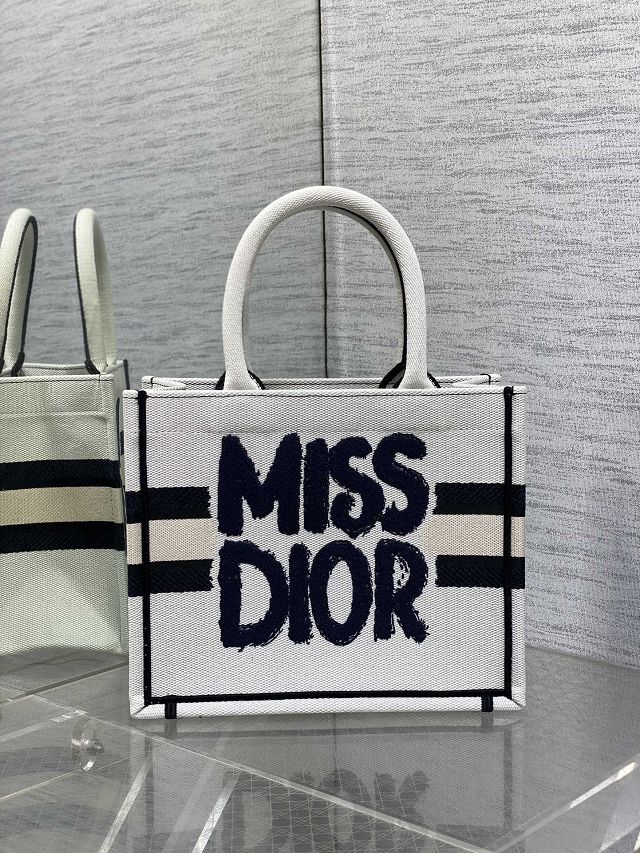 Dior original cotton small book tote bag M1265 white