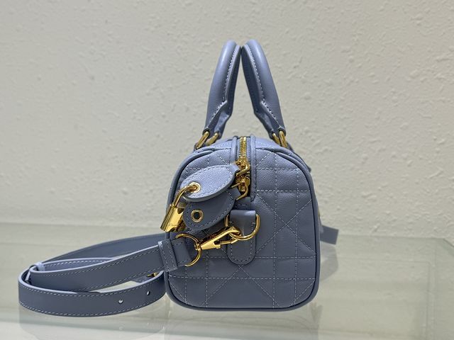 Dior original calfskin groove 20 bag M1364 light blue