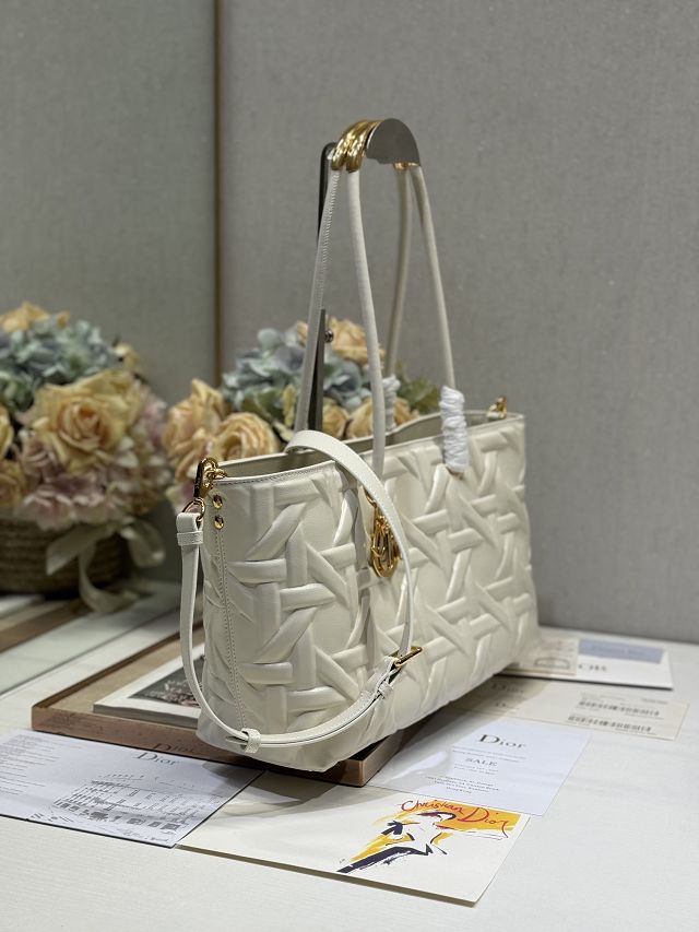 Dior original calfskin medium toujours tote bag M1166 white