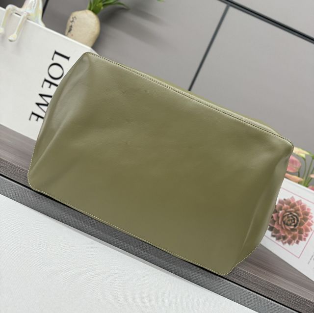 Loewe original calfskin fold shopper bag B507X23 khaki green