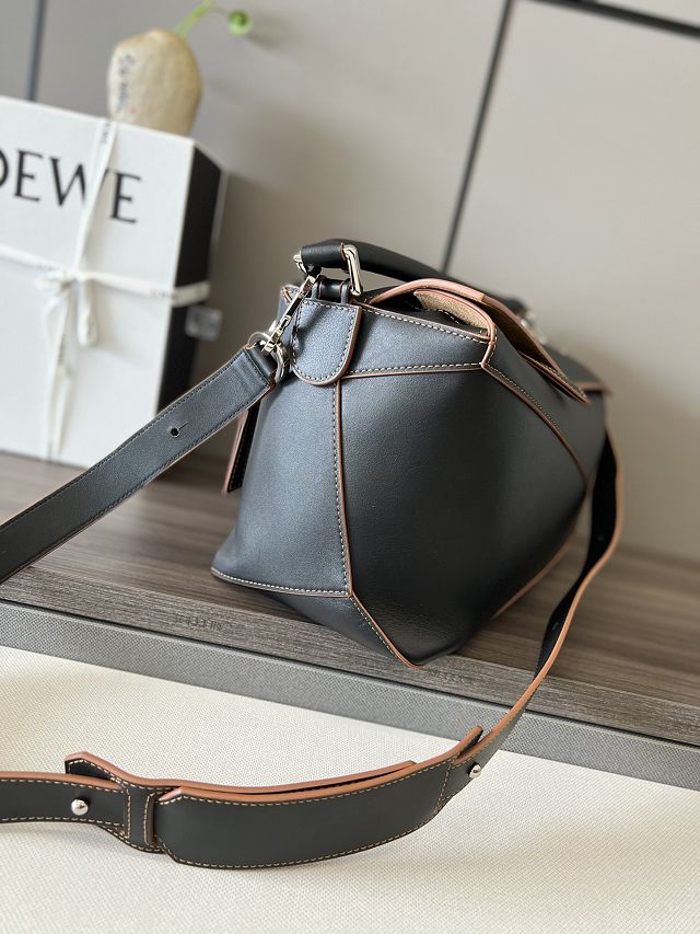 Loewe original calfskin large puzzle edge bag B510P01 black