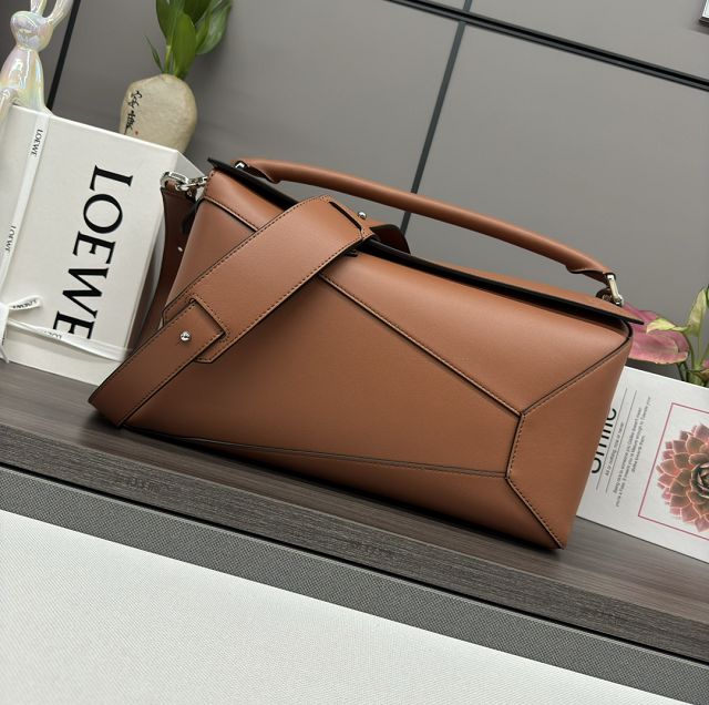 Loewe original calfskin large puzzle edge bag B510P01 brown