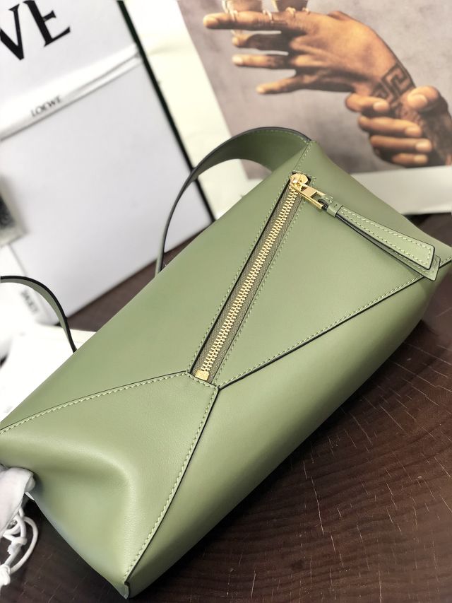 Loewe original calfskin puzzle hobo bag A510P50 green
