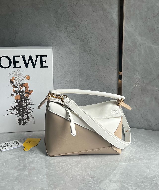 Loewe original calfskin small puzzle bag A510P60 white&beige