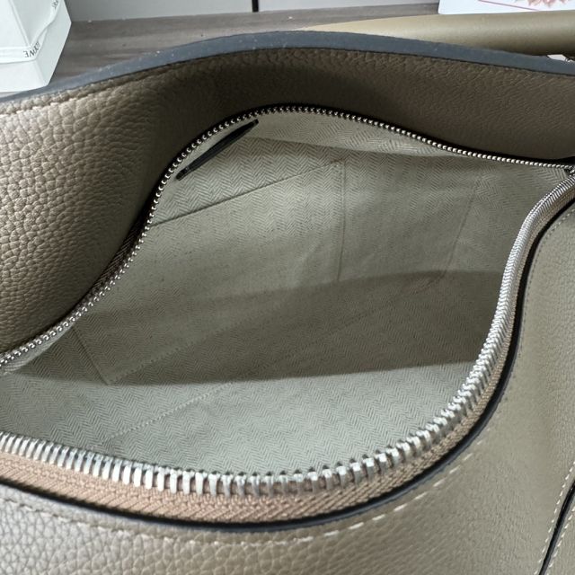 Loewe original grained calfskin large puzzle edge bag B510P01 grey