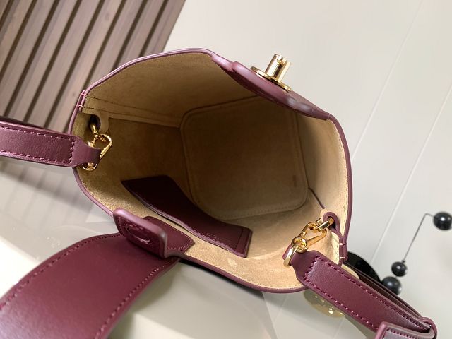 Loewe original calfskin mini pebble bucket BBMX01 burgundy