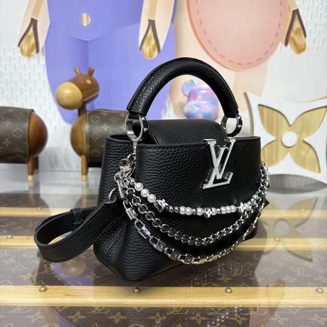 Louis vuitton original calfskin capucines mini M11908 black