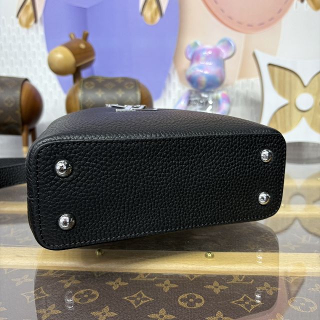 Louis vuitton original calfskin capucines mini M11908 black