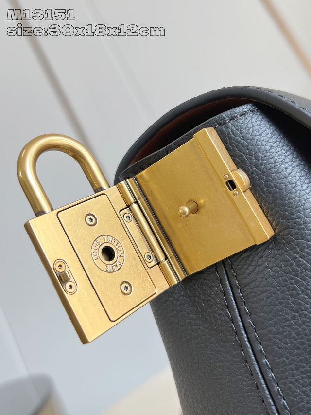 Louis vuitton original calfskin low key messenger M13148 black