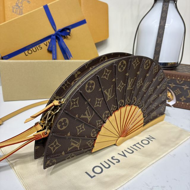 Louis vuitton original monogram canvas LV fan M14804