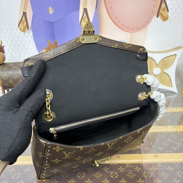 Louis vuitton original monogram canvas trunkie M14526