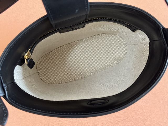 GG original canvas 73 small bucket bag 833665 black