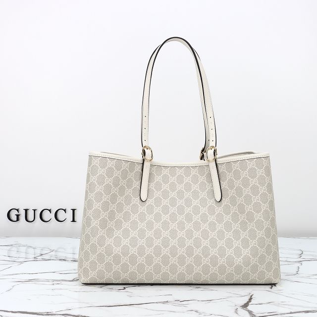 GG original canvas emblem medium tote bag 815213 white