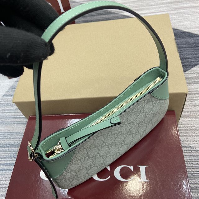 GG original canvas emblem small shoulder bag 820696 green