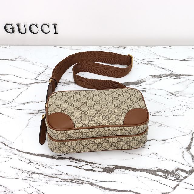 GG original canvas emblem medium crossbody bag 821160 brown