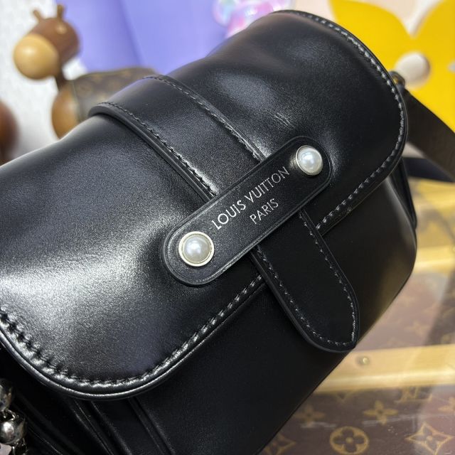 Louis vuitton original calfskin cargo wearable wallet M13989 black