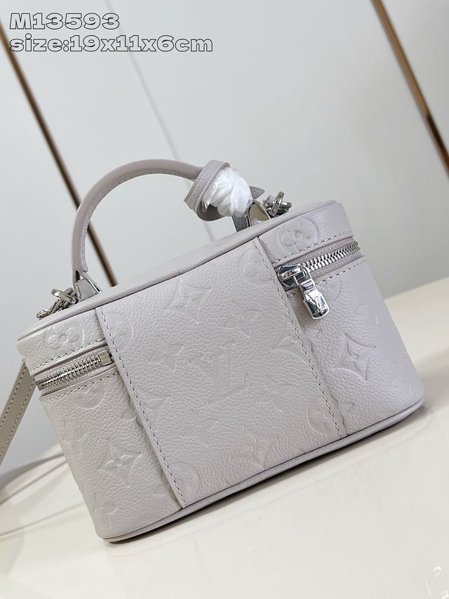 Louis vuitton original calfskin vanity chain pouch M13593 grey