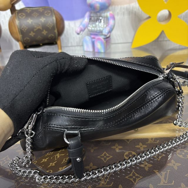 Louis vuitton original lambskin pochette vibe bag M14544 black