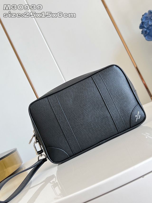 Louis vuitton original taiga leather pochette kasai M30939 black