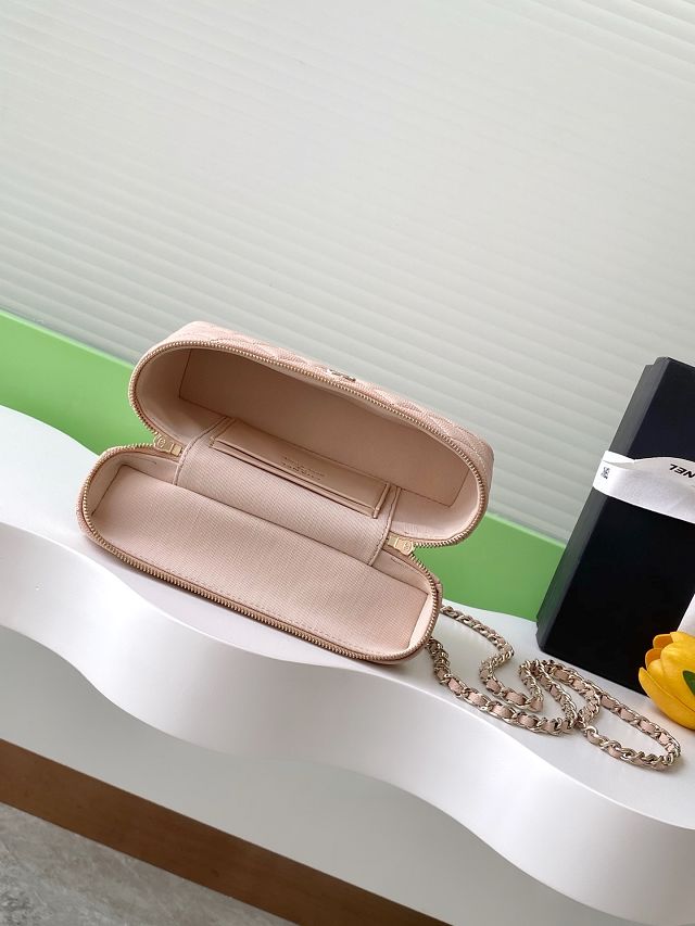 CC original grained calfskin vanity with chain AP4385 beige