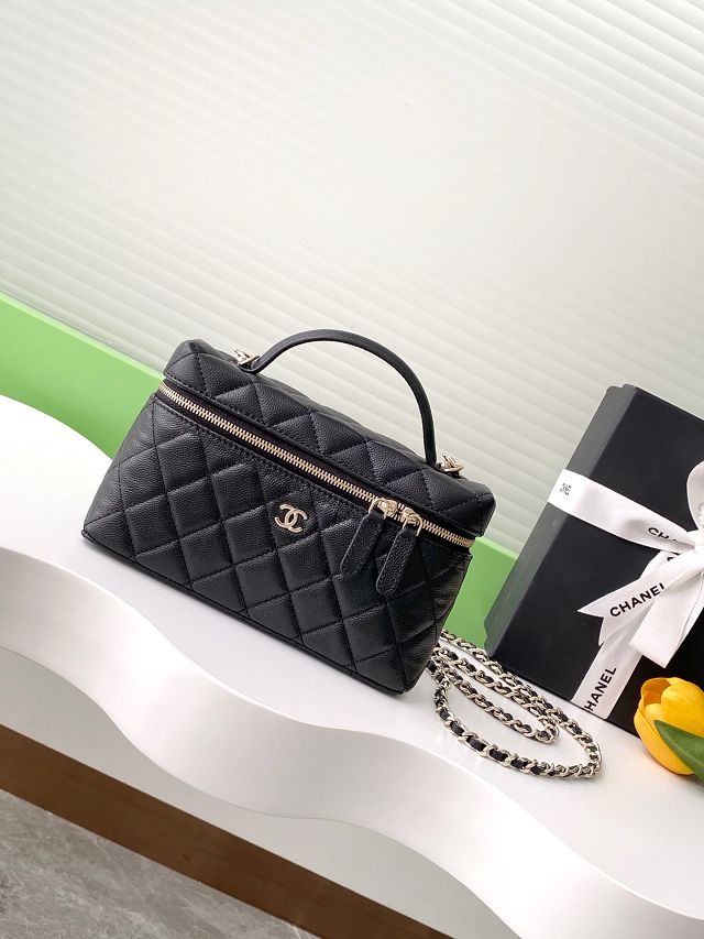 CC original grained calfskin vanity with chain AP4385 black