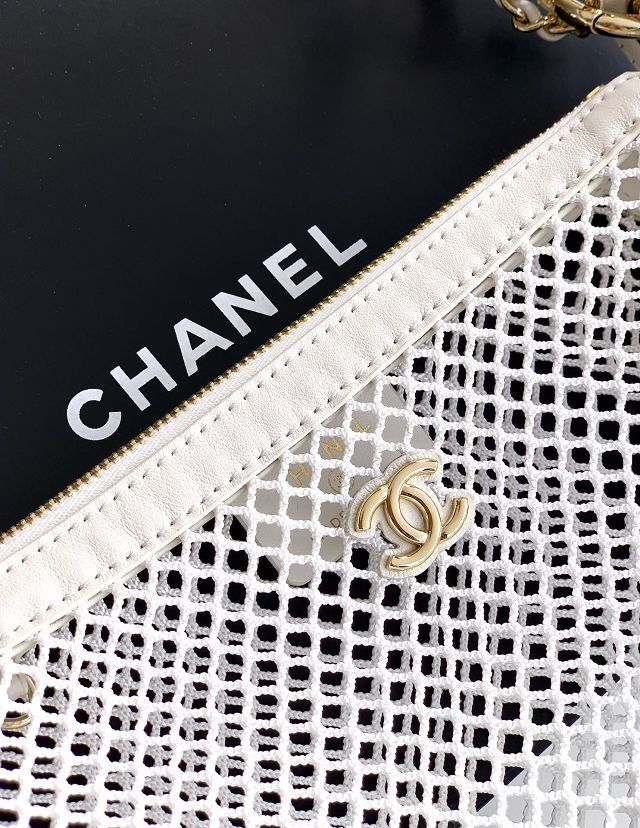 CC original mesh clutch with chain AP4515 white