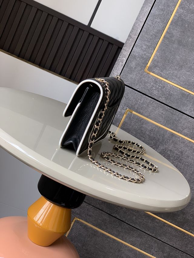 CC original lambskin wallet on chain AP4511 black