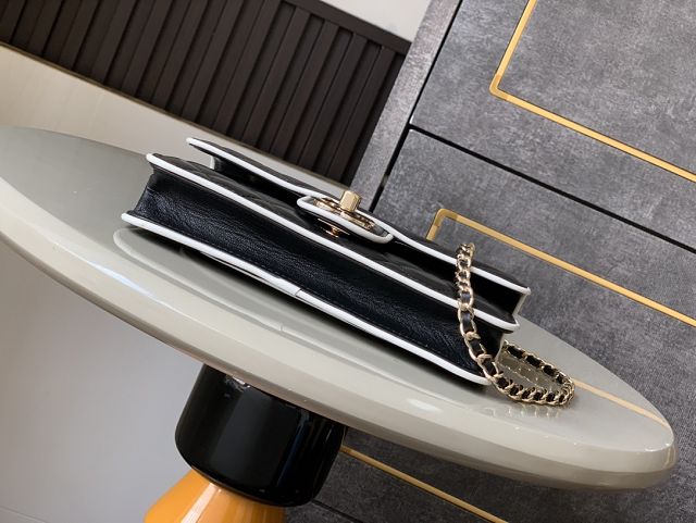 CC original lambskin wallet on chain AP4511 black