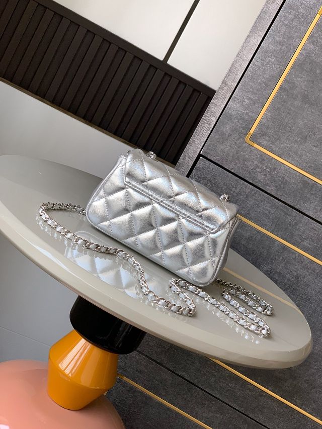 CC original calfskin clutch with chain AP4593 silver