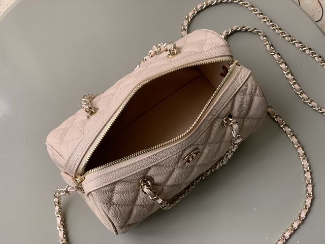 CC original grained calfskin clutch with chain AP4515 beige