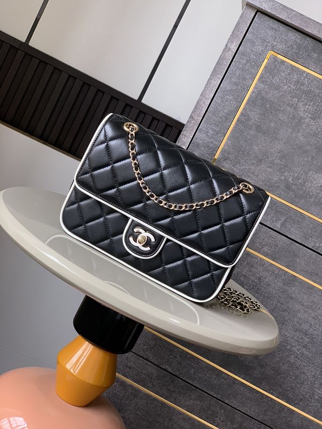 CC original lambskin flap bag AS5150 black
