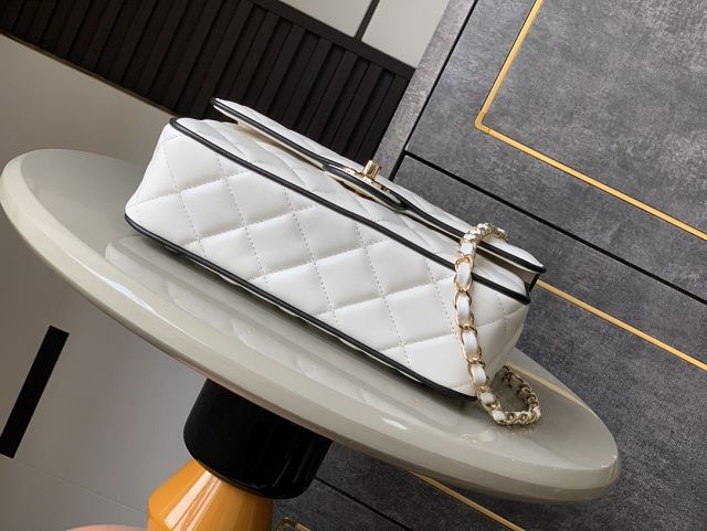 CC original lambskin flap bag AS5150 white