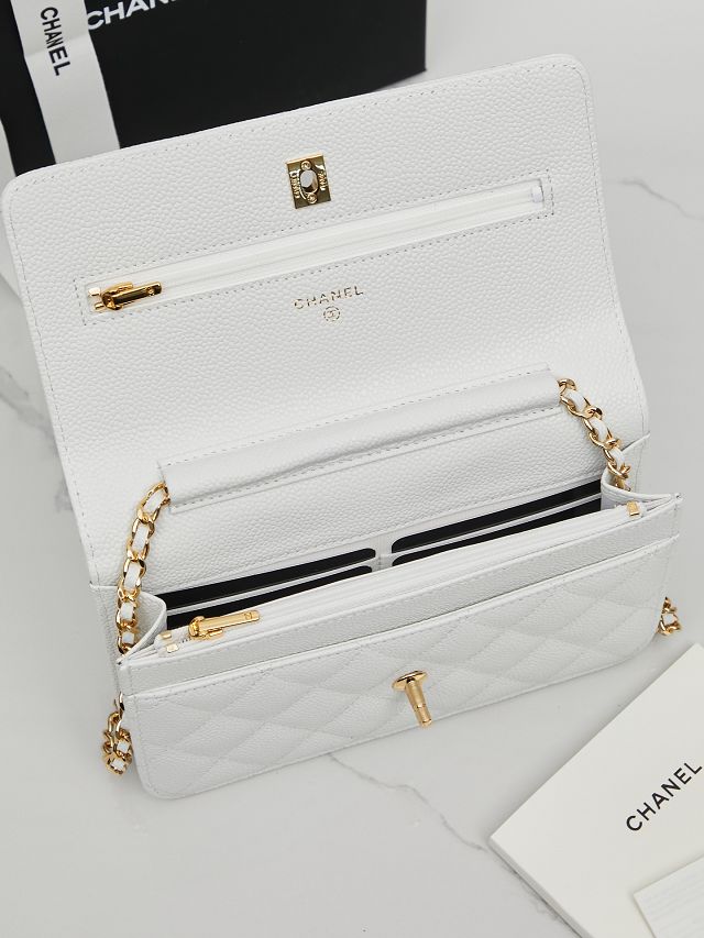 CC original grained calfskin wallet on chain AP4241 white