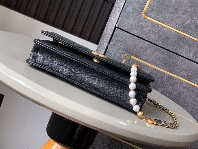 CC original grained calfskin wallet on chain AP4584 black