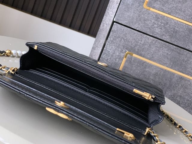 CC original grained calfskin wallet on chain AP4584 black