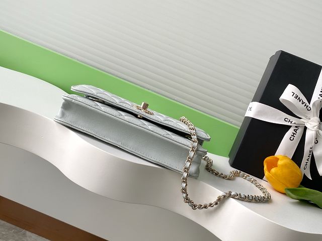 CC original lambskin wallet on chain AP4323 light grey