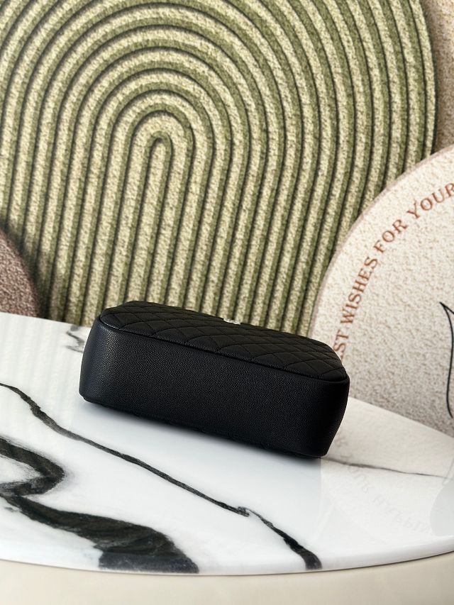 CC original grained calfskin medium pouch A31105 black