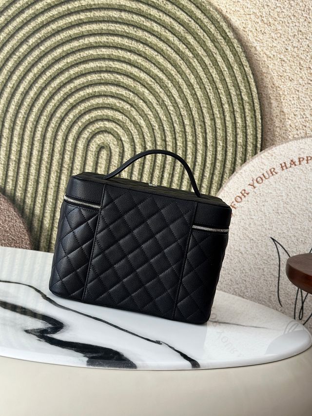 CC original grained calfskin vanity A31543 black