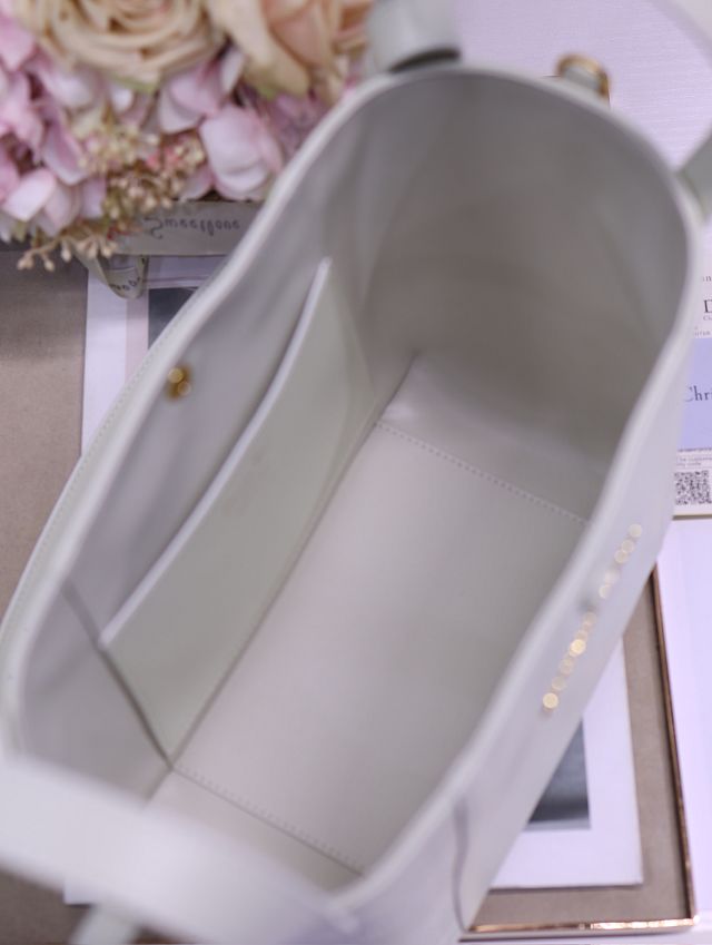 Dior original calfskin medium signature bucket bag M2841 off-white