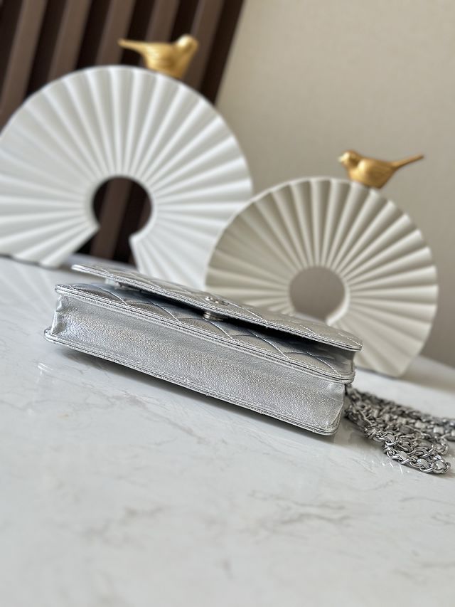 CC original iridescent lambskin wallet on chain AP0250 silver