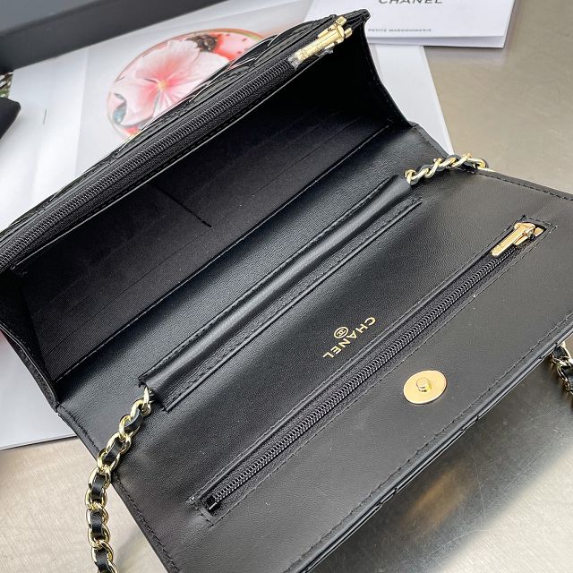 CC original patent calfskin wallet on chain AP0250 black